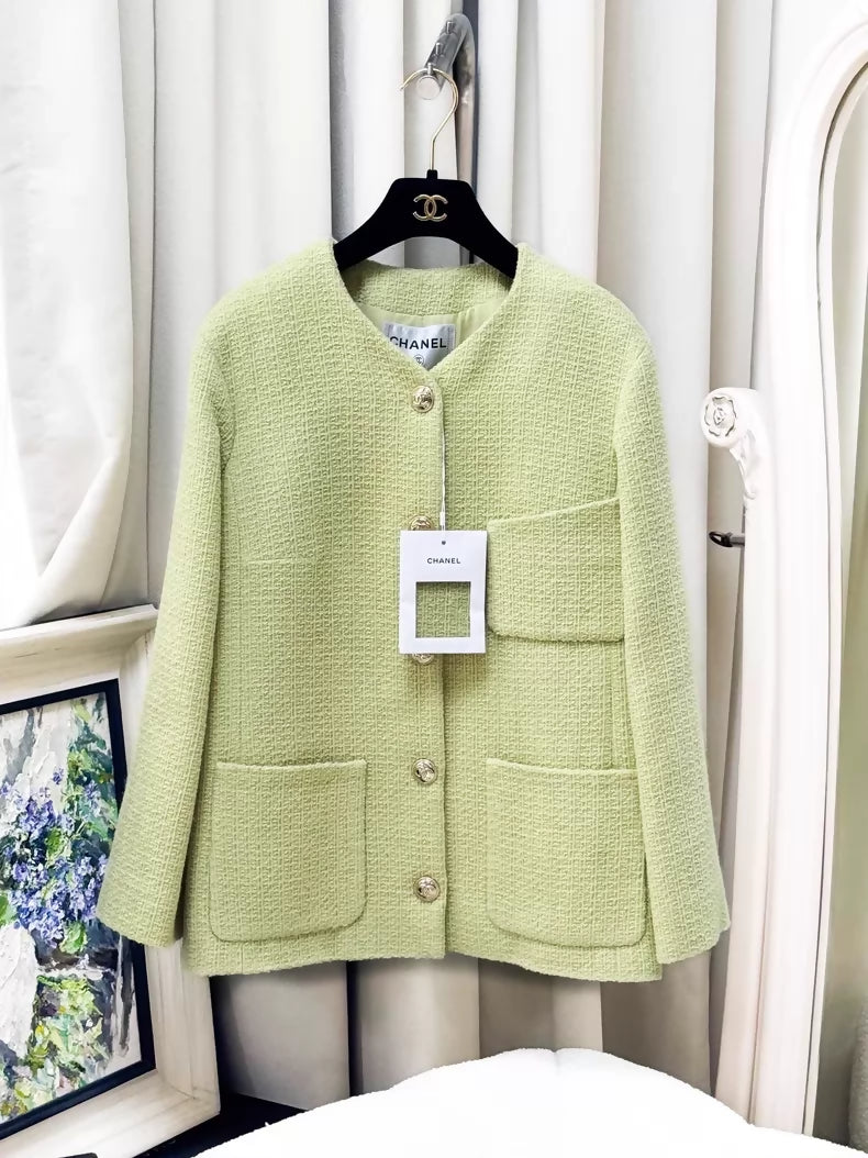 Chanel 20k green tweed jacket skirt set – Wararni.com