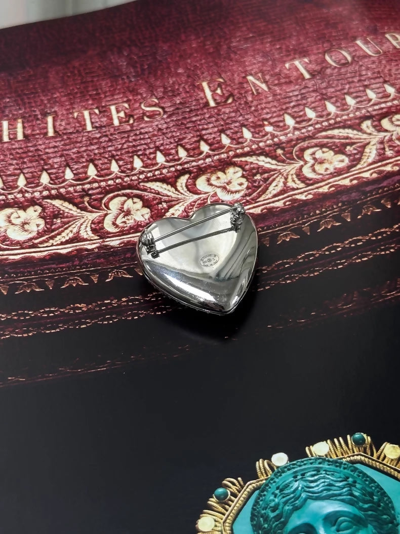 Chanel 20S double C full diamond heart brooch