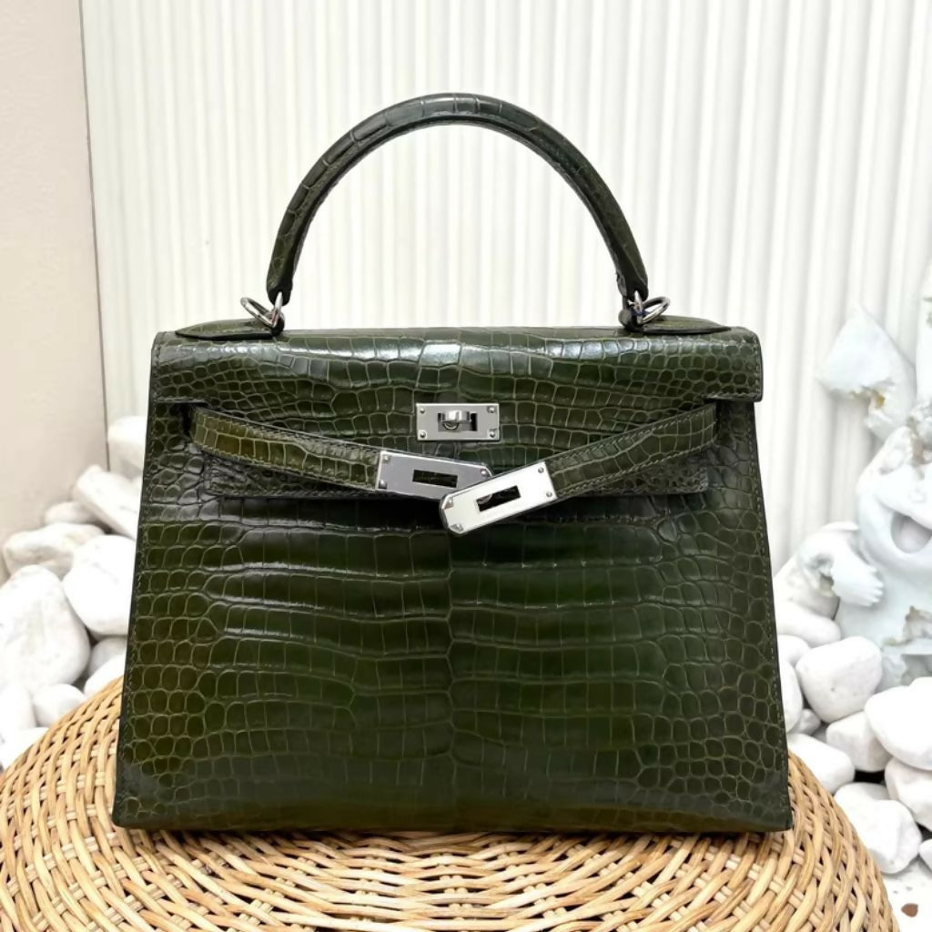 Hermès Kelly 28 Olive Green Matte Crocodile leather palladium