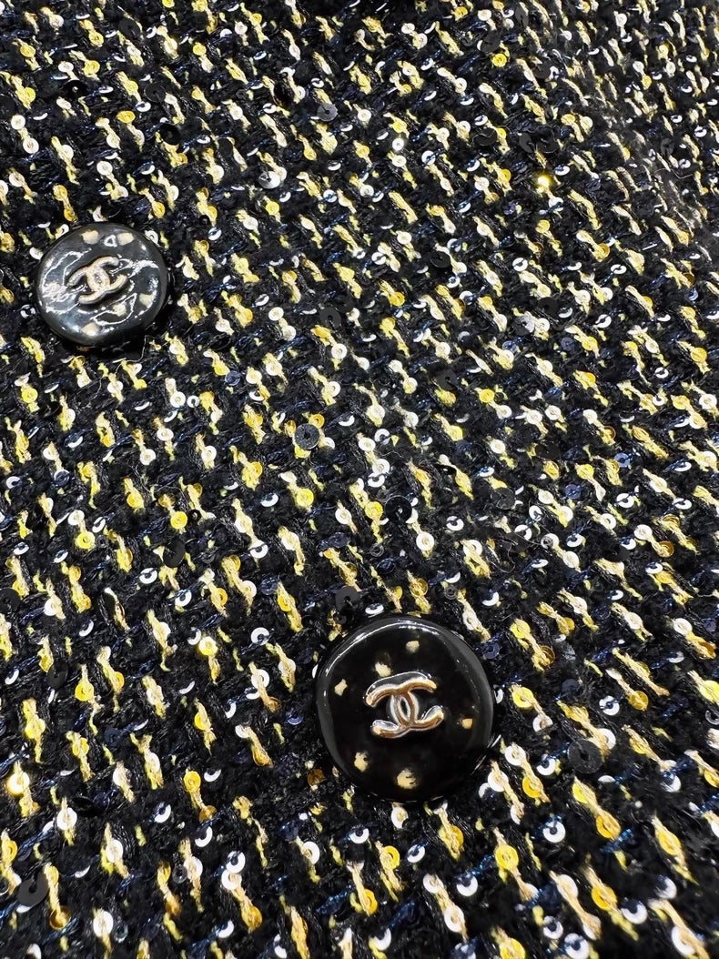 Chanel 24k black/gold tweed jacket