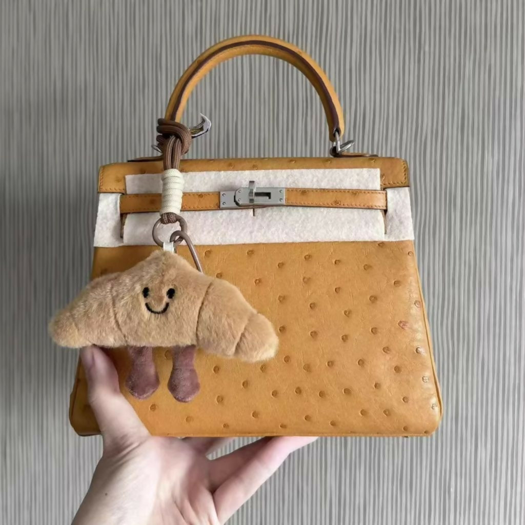 Hermès Kelly 25 Gold Ostrich Leather palladium hardware – Wararni.com