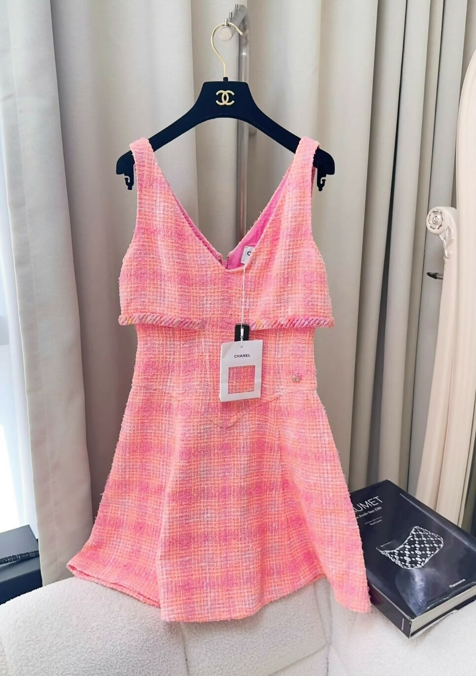 chanel tweed dress pink New Chanel S/S 2014 Runway Embellished Tweed Pink Dress at 1stDibs