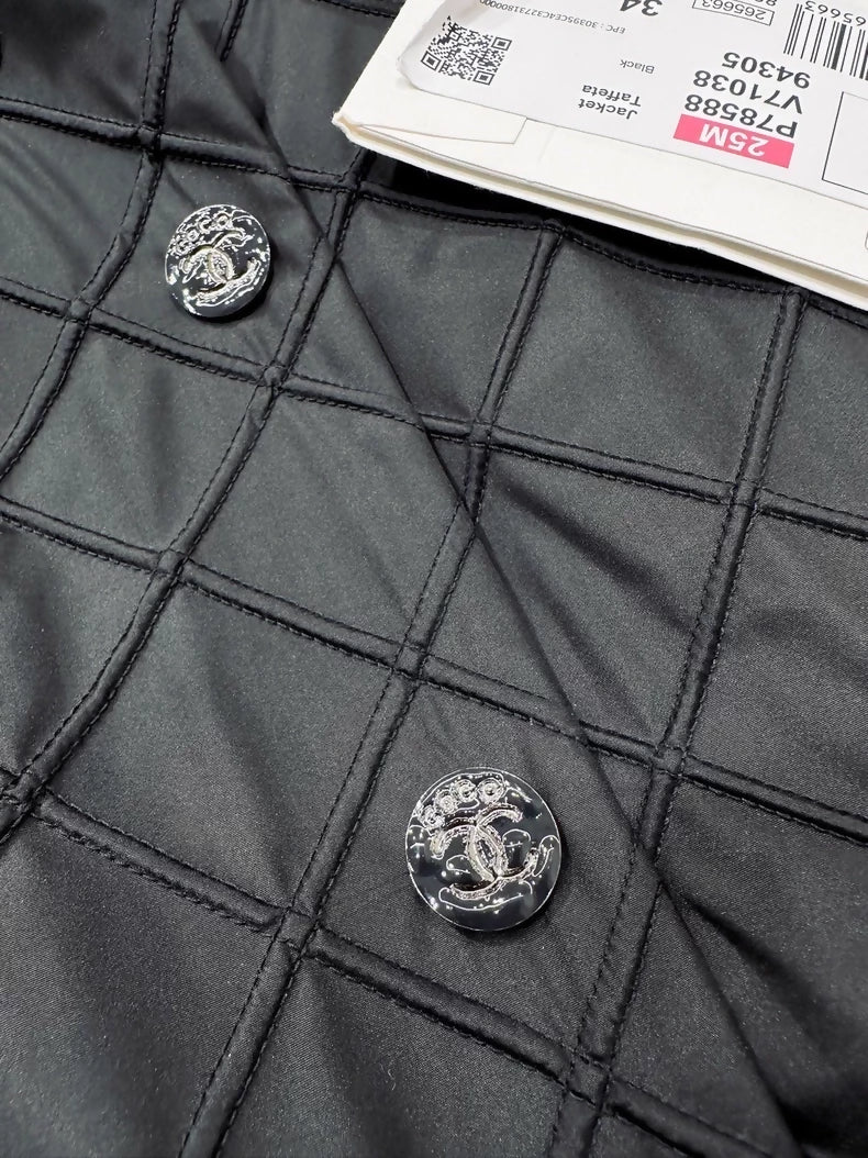 Chanel 25M black silk quilted jacket