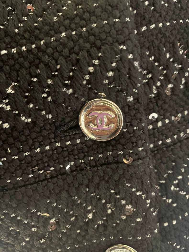 Chanel 23K black Sequin tweed Vest