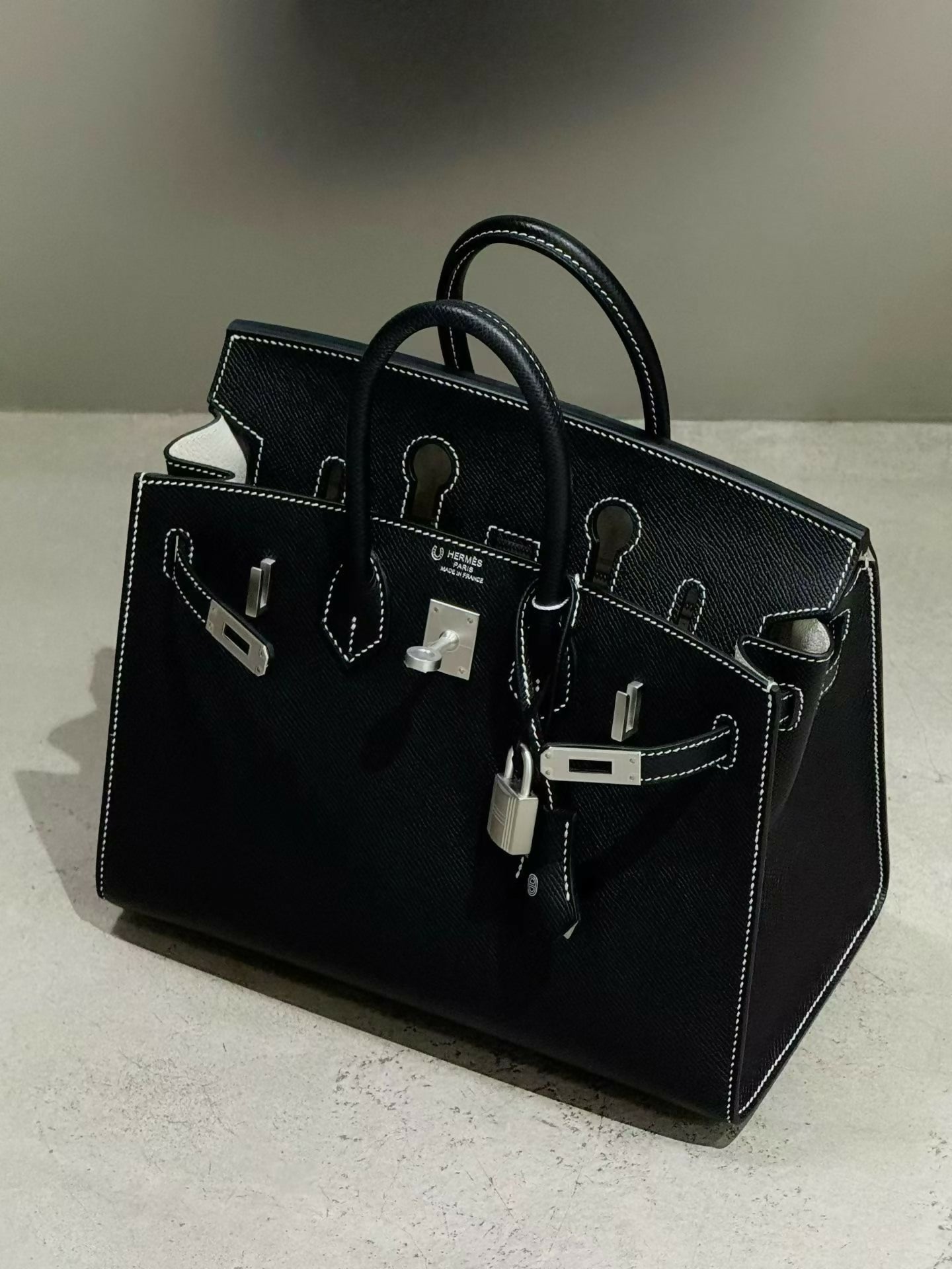 Rare Hermès Birkin 25 Sellier Epsom Noir Black Brushed Palladium Hardware White Line