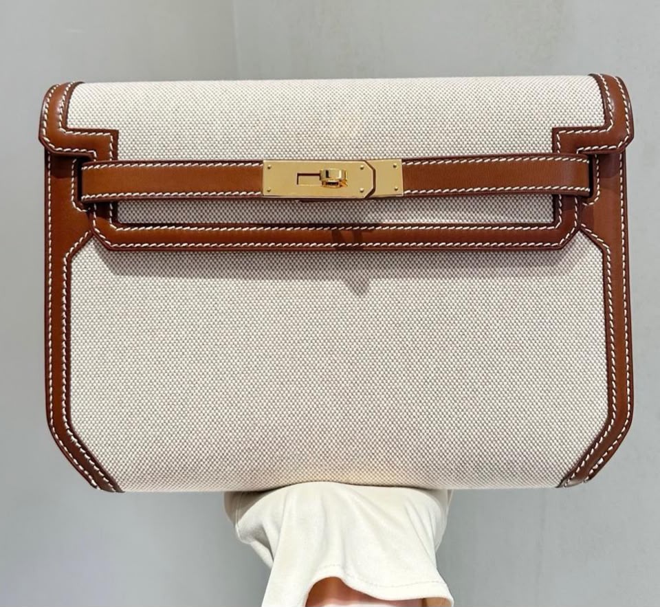 Hermes Kelly Depeche Barenia toile gold hardware