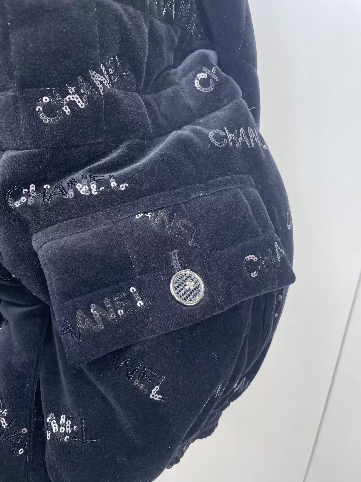 Chanel 22B Black Sequin Letter Velvet Down Jacket