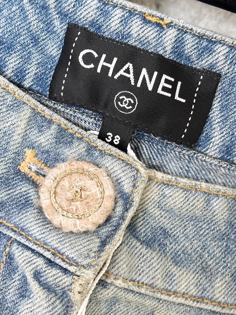 Chanel 24K Fall/Winter denim jeans