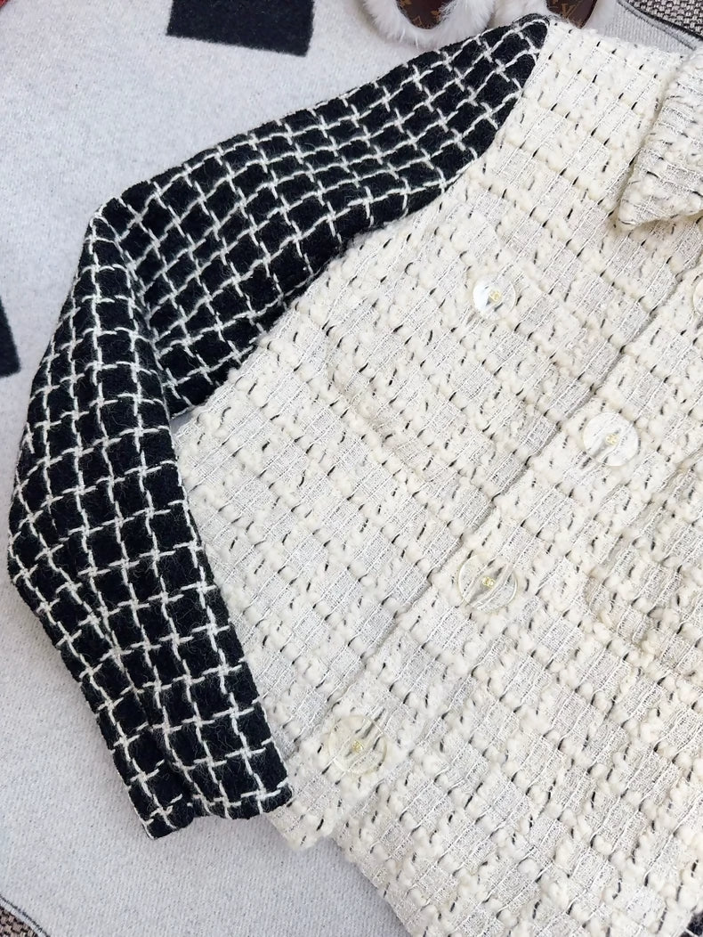 Chanel 17A ecru/black tweed jacket