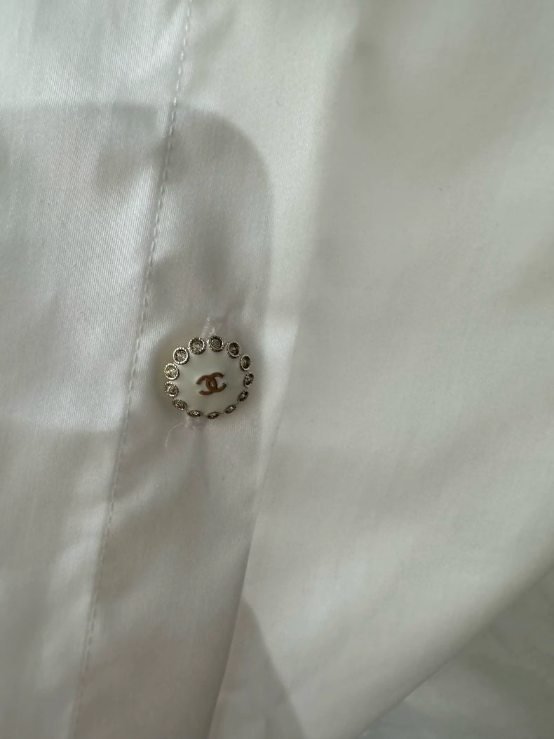 Chanel 25K White Shirt and High-Waisted Casual Pants Set