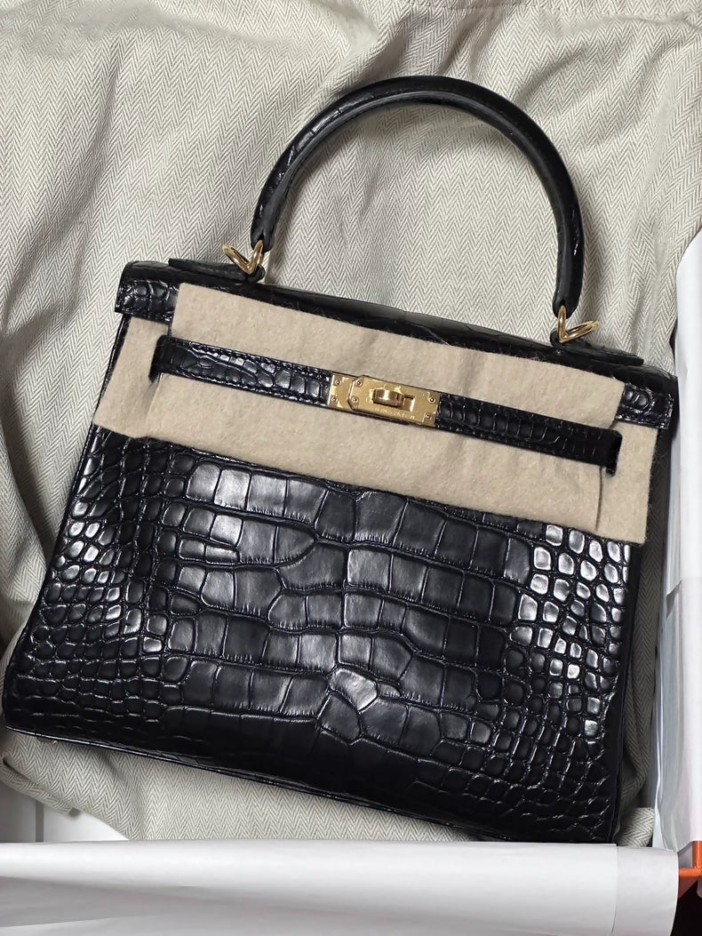Hermes Kelly 25 Black Gold Matte Crocodile leather gold hardware