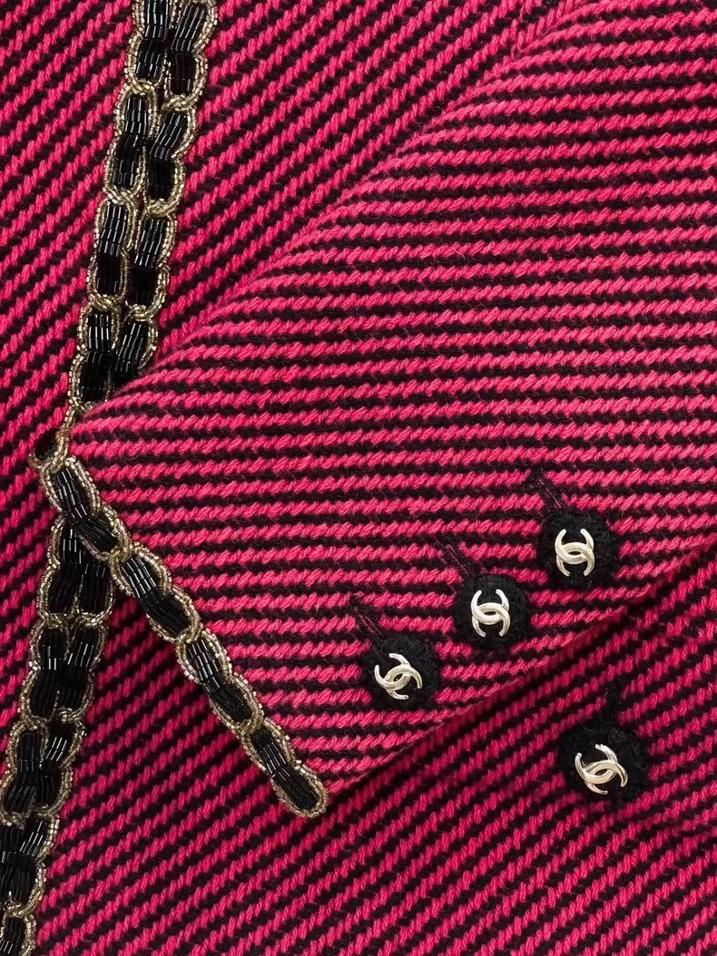 Chanel 20A burgundy black leather gold chain tweed jacket