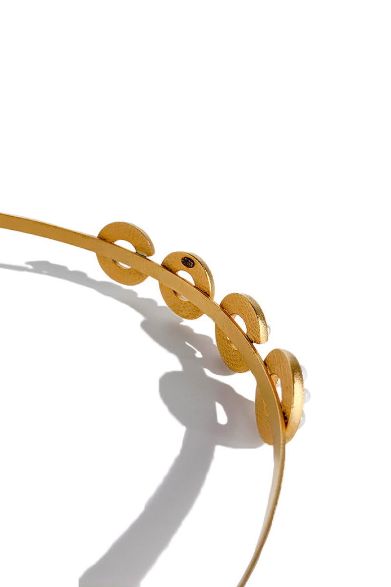 CHANEL 01A CC Logo Earmuffs Black Gold Pearl Fur