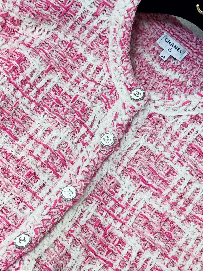Chanel 24P Pink and White tweed jacket