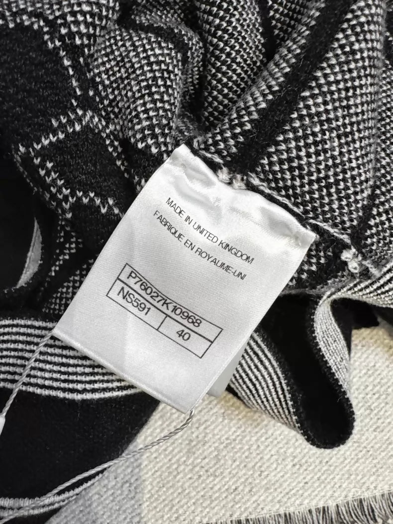 Chanel 23k black and white striped camellia double C logo knit sweater
