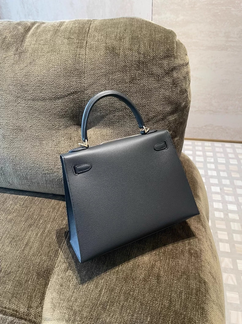 Hermes Kelly 25 8P grey Epsom leather light gold harwdare