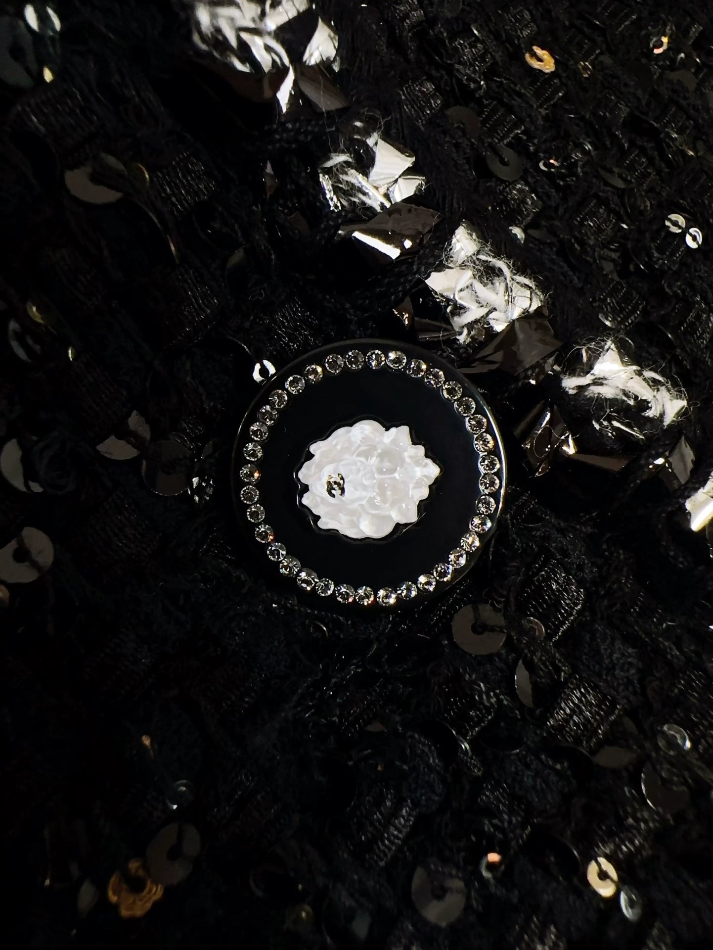 Chanel 22p black sequins tweed jacket