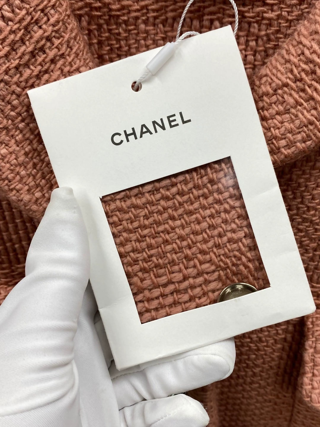 Chanel 21b pink tweed vest