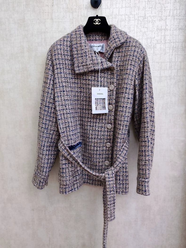 Chanel 24k sequined check lapel belted jacket