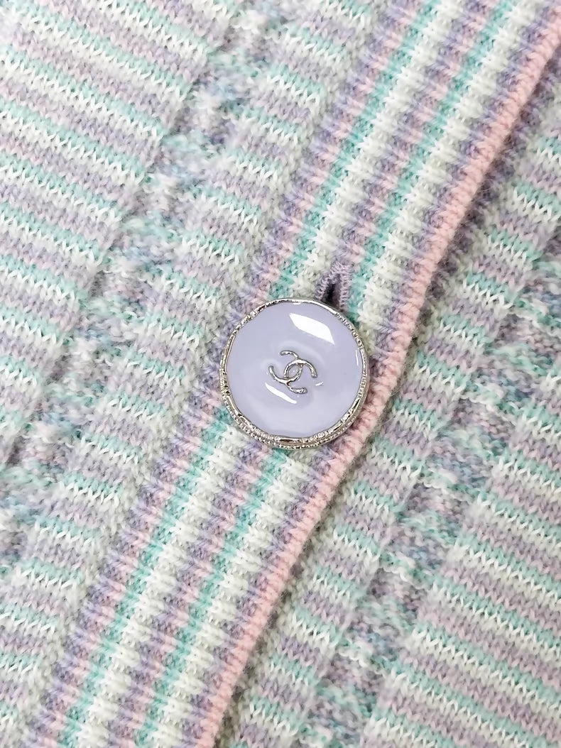 Chanel 25B blue mixed-tone flared sleeve knit cardigan