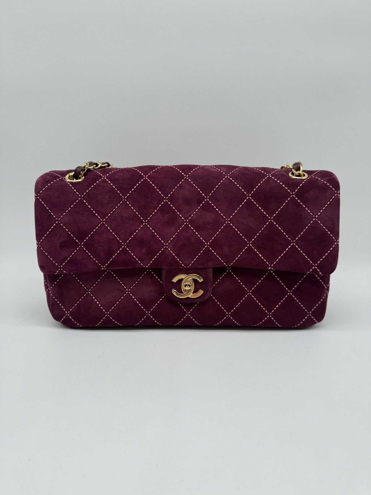 Chanel Maxi Flap Bag 32 Burgundy Suede Calfskin Gold-Tone Metal (2026)