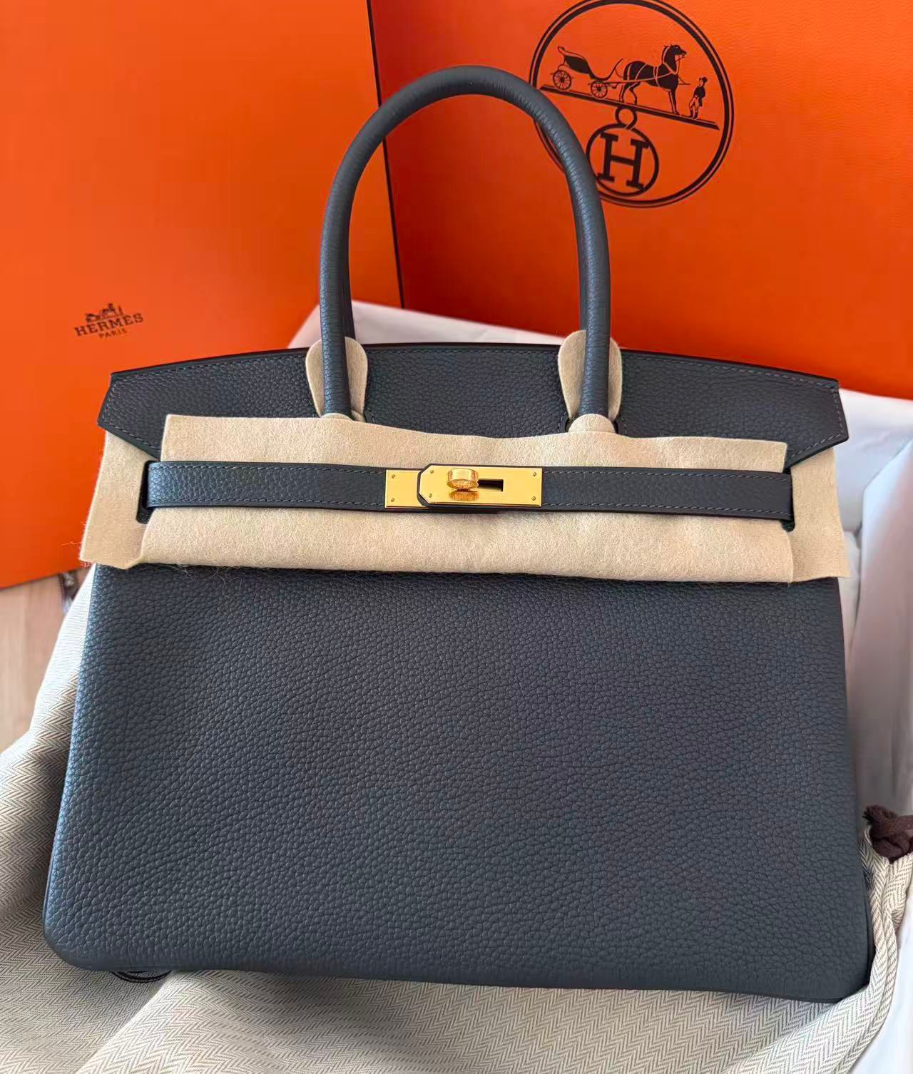 Hermes Birkin 30 Gris Misty Togo Gold hardware