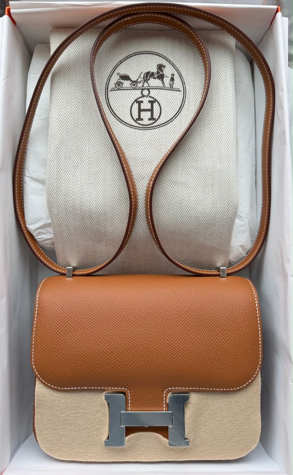 Hermes Constance 18 Gold Epsom Palladium hardware
