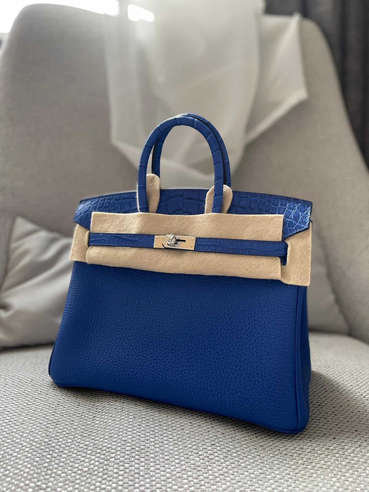 Hermes Birkin 25 Touch Blue France Togo / Matte Alligator Palladium hardware