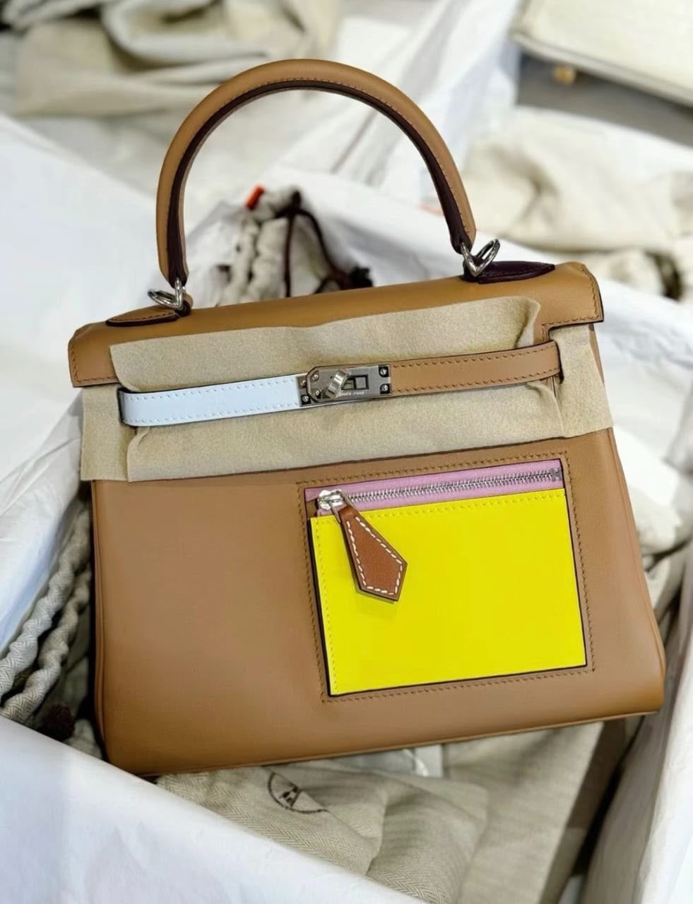 Hermes Kelly 25 Colormatic Chai / Lime / Mauve Sylvestre / Bleu Brume Swift Palladium hardware