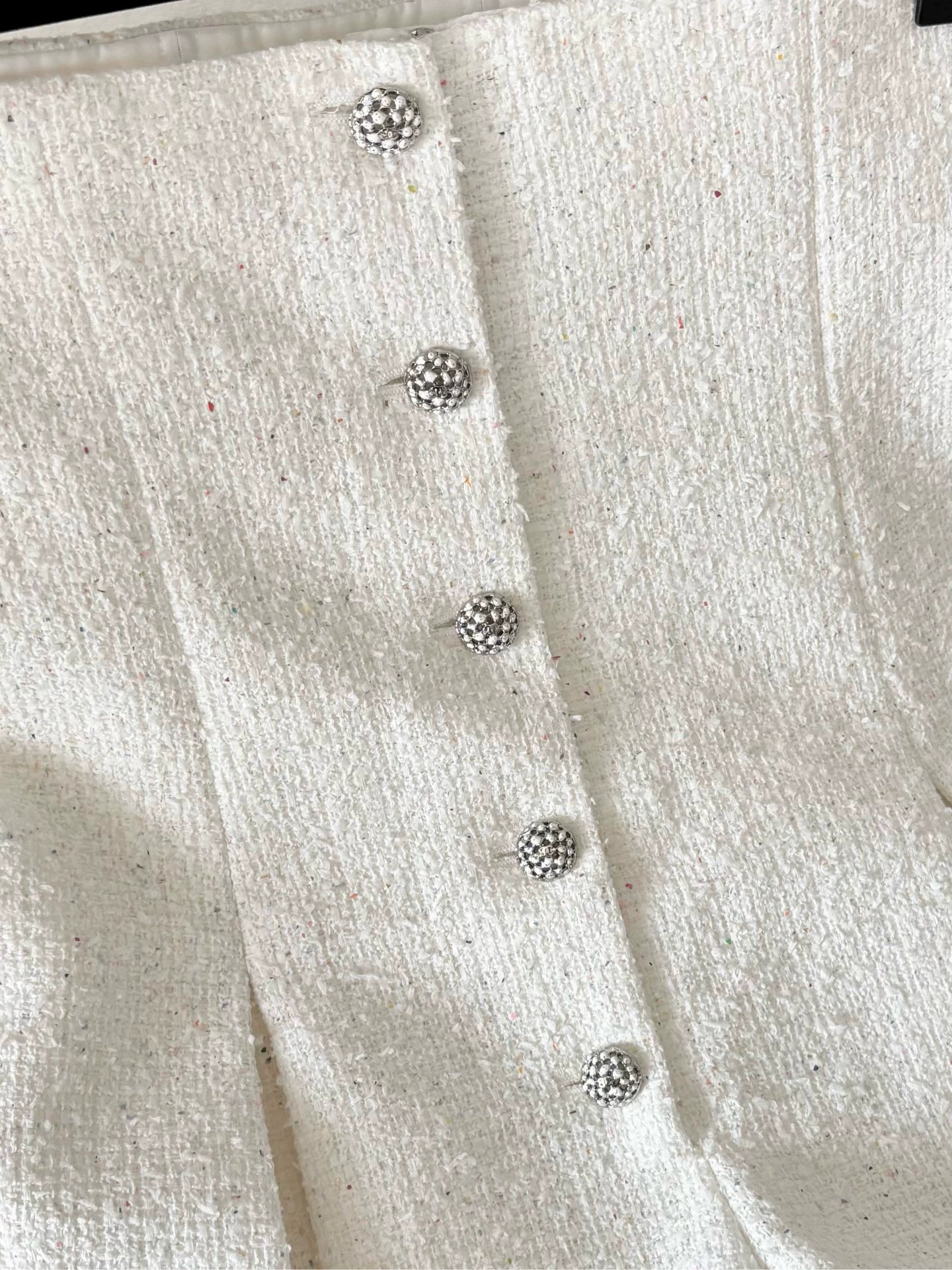 Chanel 26C White Tweed skirt
