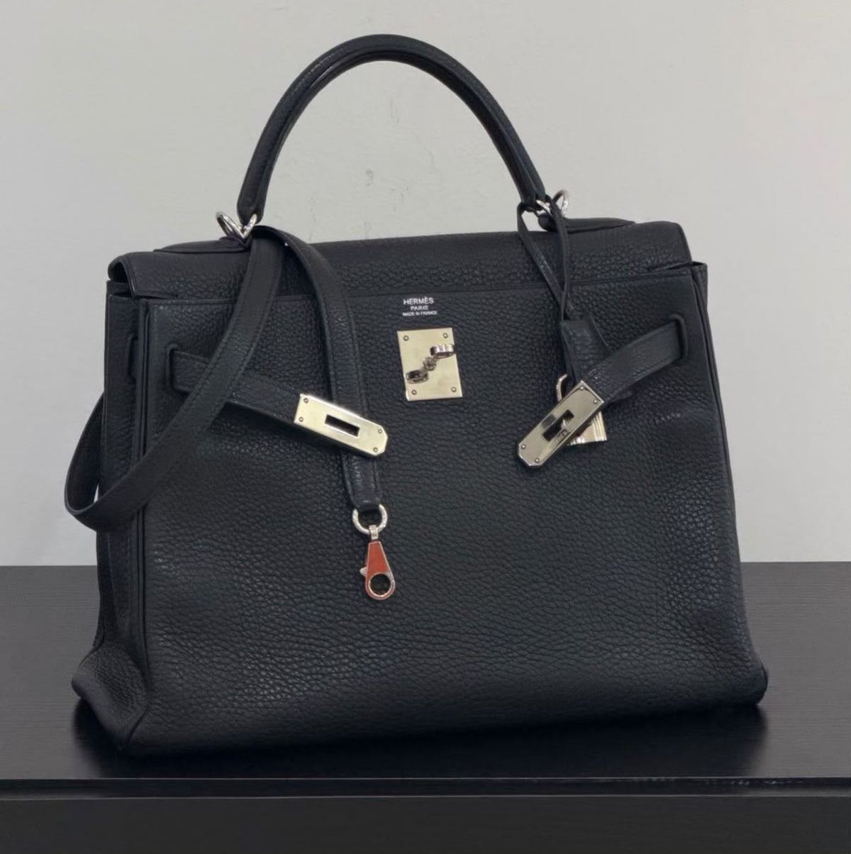 Hermes Kelly 32 Black Togo Palladium hardware
