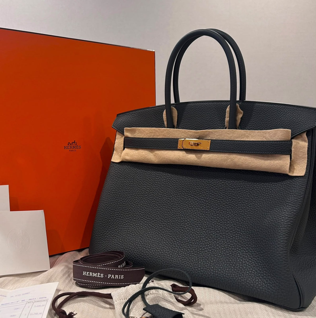 Hermes Birkin 35 Gris Misty Togo Gold hardware