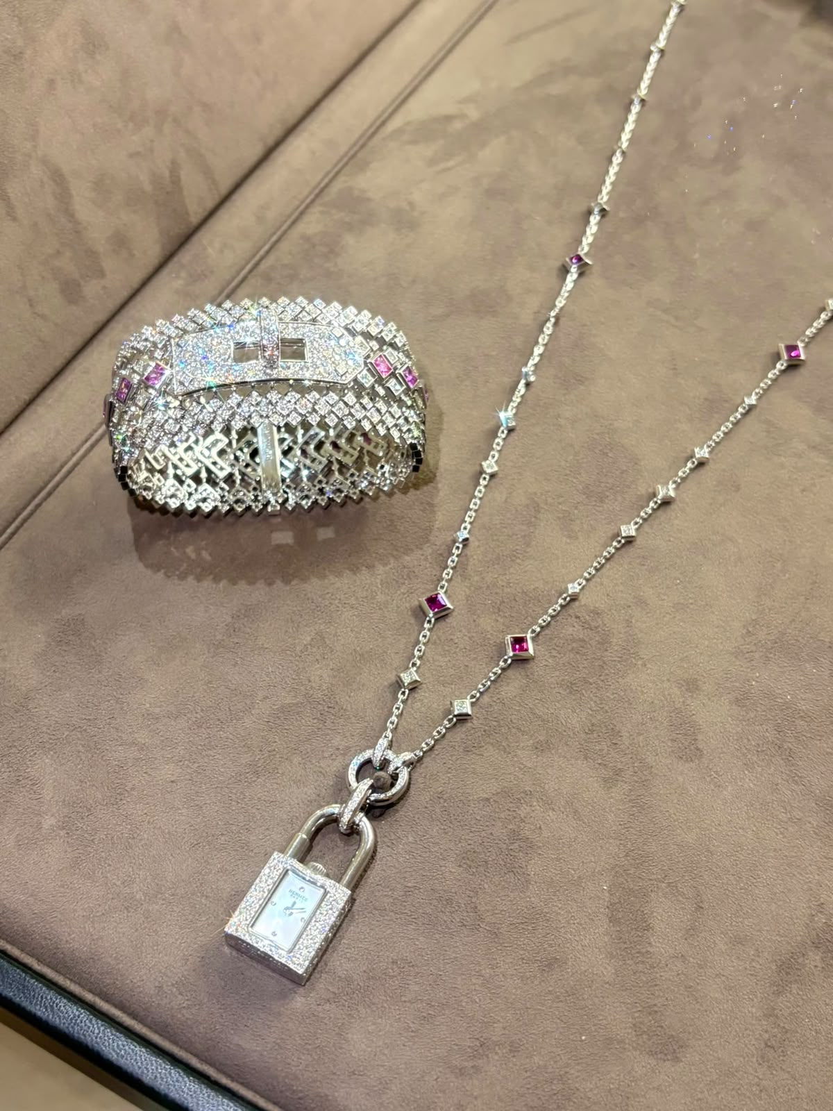 Hermes Kelly High Jewelery Bracelet & Neclace Watch