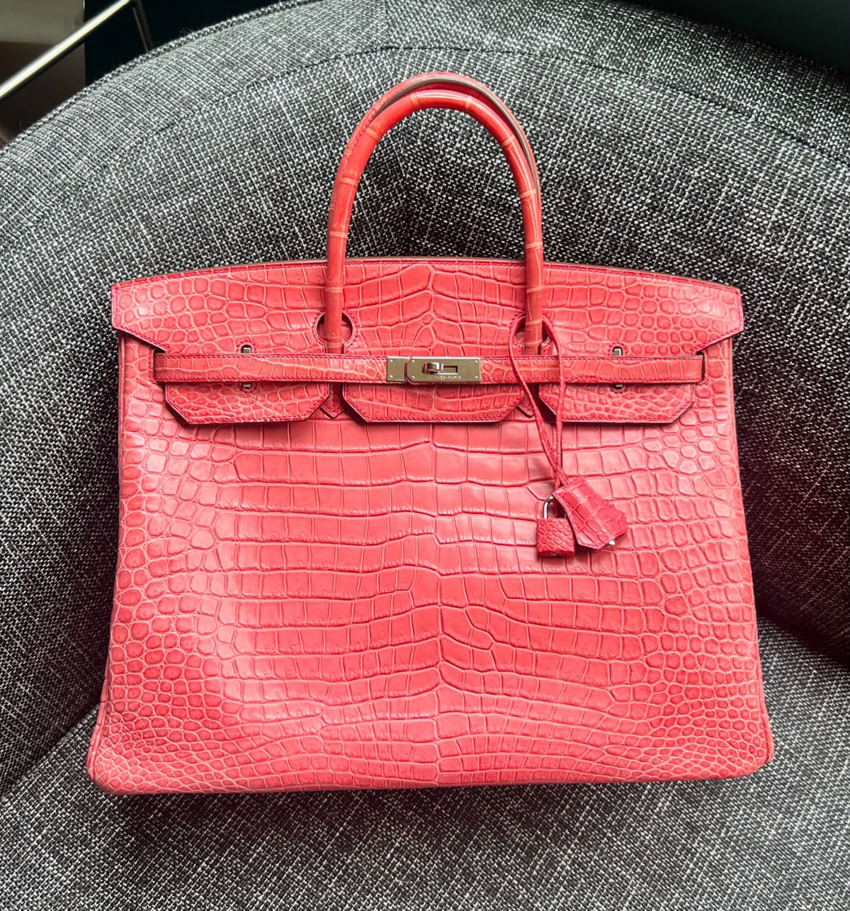 Hermes Birkin 40 bougainvillea matte porosus palladium hardware (rare)