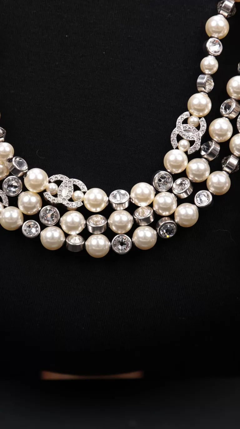 Chanel 20A Pearl Necklace/Waist Chain