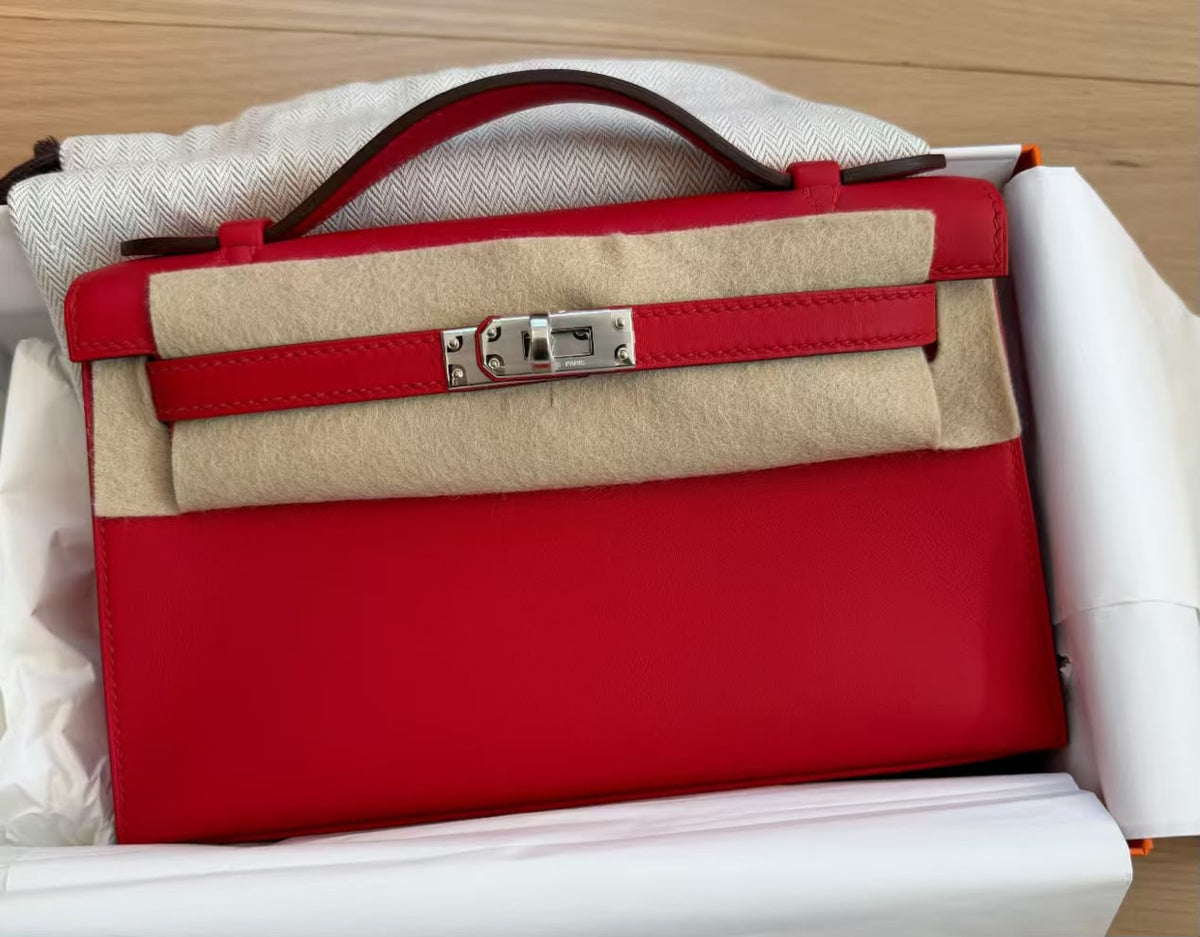 Hermes Kelly pochette Rouge de Coeur Swift Palladium hardware