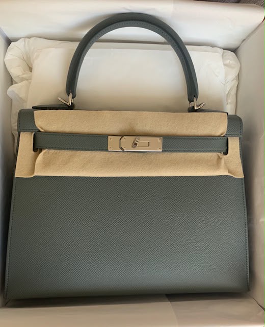 Hermes Kelly 28 Vert Amande Epsom Palladium hardware
