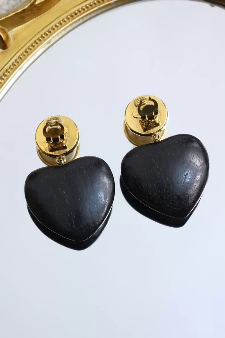 Chanel Walnut Heart-Shaped CC Pearl Clip-on Earrings