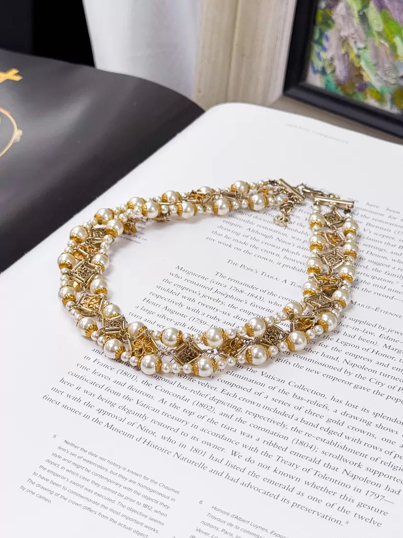 Chanel 18c Pearl Embroidered necklace