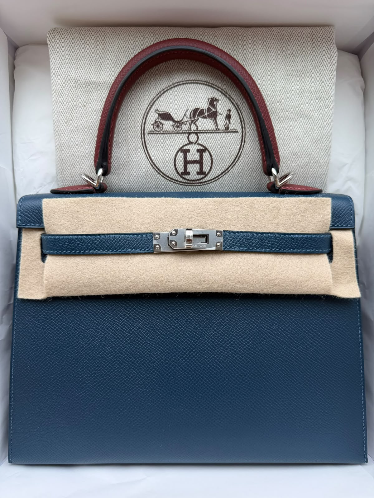 Hermes Kelly 25 Tricolor Bleu de Prusse / Rouge H / Gris Pantin Epsom Palladium hardware