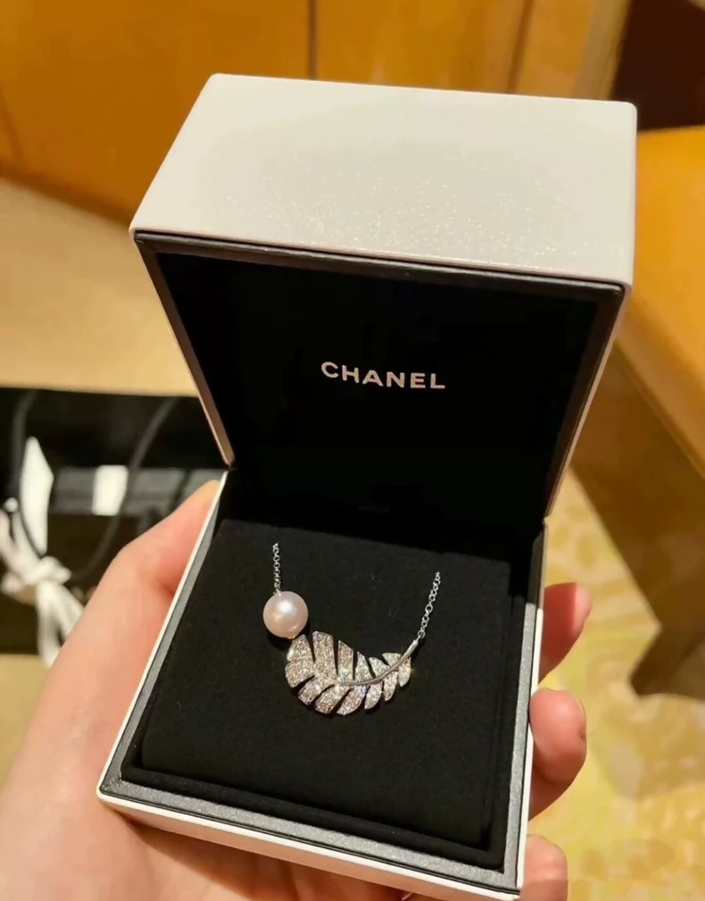 Chanel Silver Diamond Feather Pearl Necklace