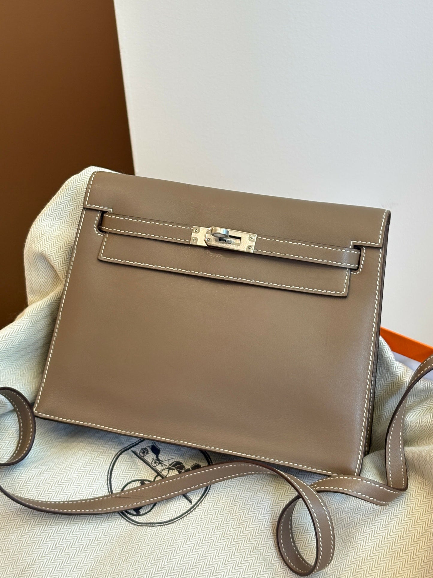Hermès Kelly Danse I Étoupe Swift Leather with Palladium Hardware