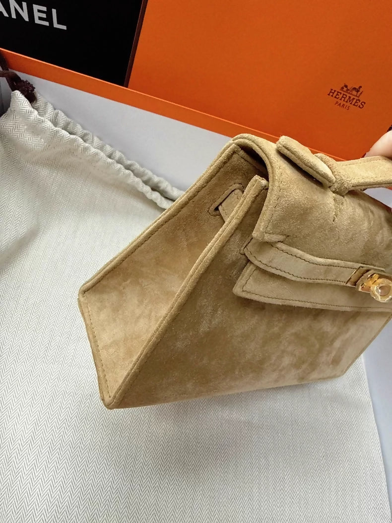 Hermes Kelly pochette suede Doblis gold hardware