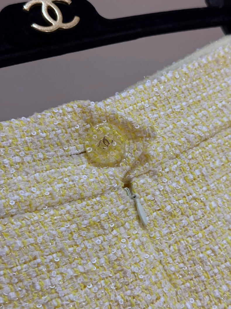 Chanel 19S yellow sequined tweed shorts