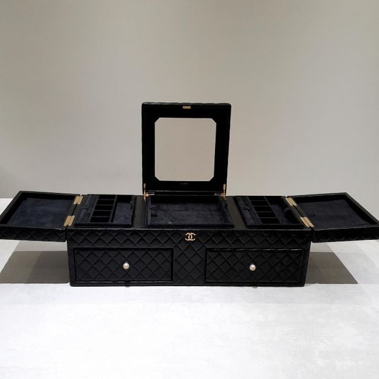 Chanel Black Diamond Quilted Lambskin Quilted Giant Jewelry Decor Case