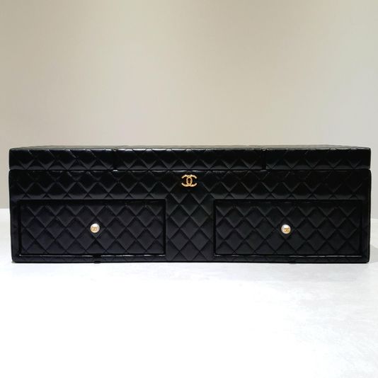Chanel Black Diamond Quilted Lambskin Quilted Giant Jewelry Decor Case