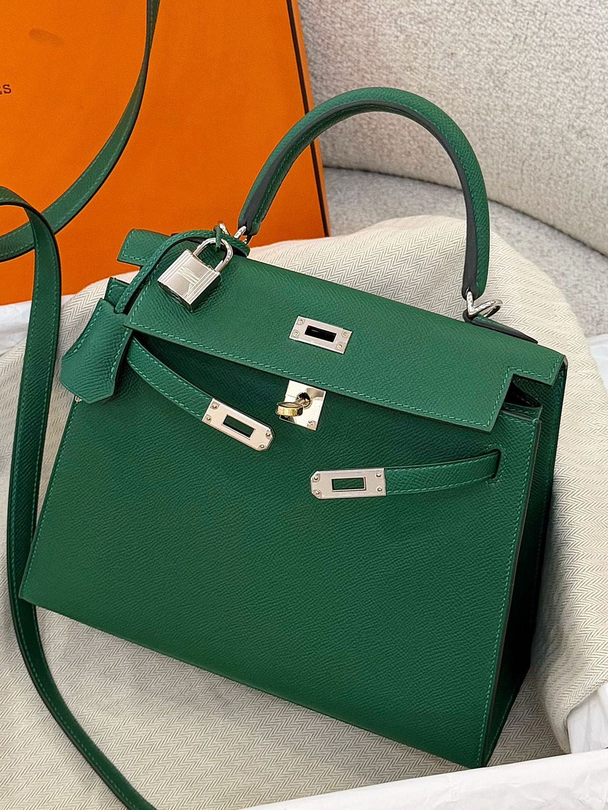 Hermes Kelly 25 Vert Moyen Epsom Electrum hardware