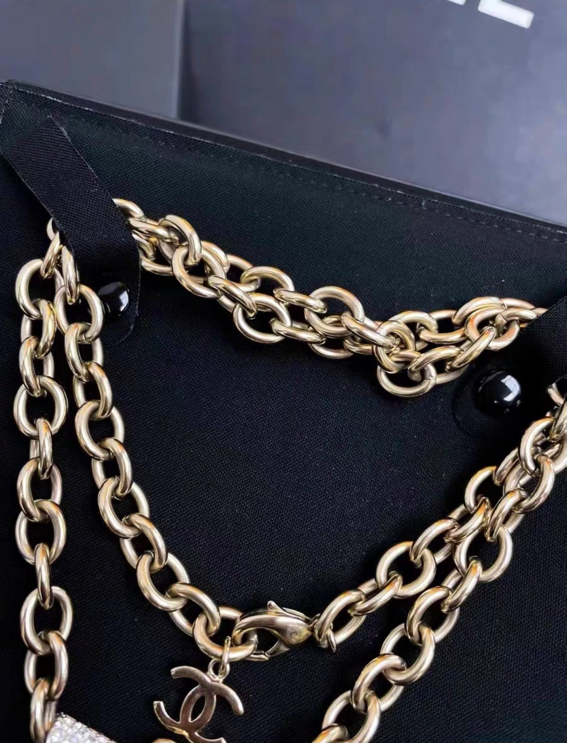 Chanel Strass and Pale Gold Metal CC Heart Necklace, 2020