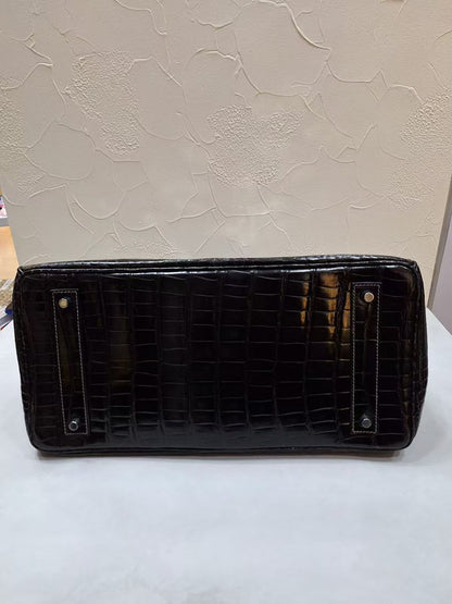 Rare Hermes shoulder birkin limited edition Black crocodile leather