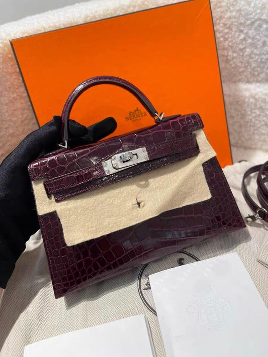 Hermes mini Kelly 20 Bordeaux Shiny alligator leather palladium hardware (rare full set)